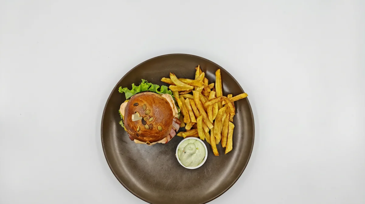 Burger Mogi - Image 2